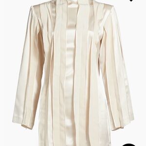 Nonchalant label Enzo satin minidress XS Elegant  Champagne Long Sleeve Dress